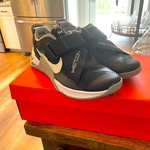 Nike MetCon 7 Flyease Men’s 10.5/Women’s 12